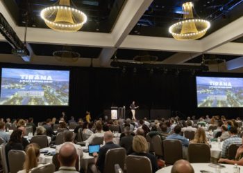 Veliaj vlerësohet në Australi, Tirana mikpret Konferencën Botërore të Parqeve 2020