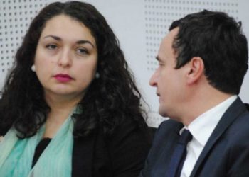Vjosa Osmani pranon ftesën e Albin Kurtit: Qeveria e re do të përbëhet nga opozita e djeshme