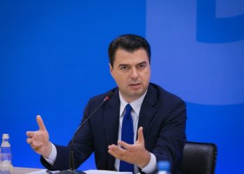 Basha zgjedh “Der Spiegel” për t’iu përgjigjur Ramës: Shqiptarët e dinë se kë refuzoi Europa