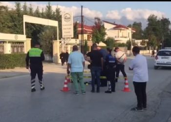 Plumba qiramarrësve të lavazhit se nuk u kishin dhënë paratë, lihen në burg babë e bir