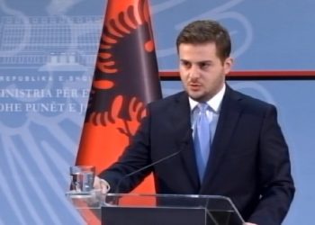 Nuk u hapën negociatat/ Cakaj: Shtyrja për shkak të divergjencave te brendshme të BE-së