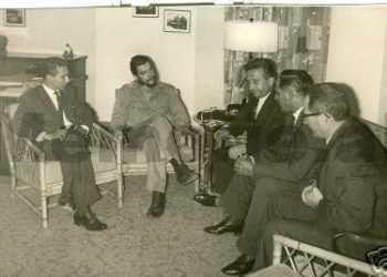 Nga Musolini te Hrushovi dhe Che Guevara. Personalitetet që erdhën në Shqipëri para pluralizmit