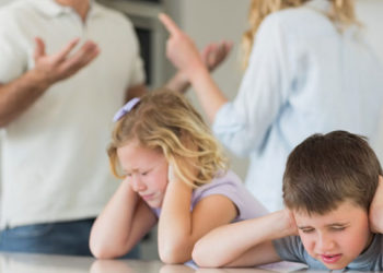 “Më morën edhe fëmijët në gjykatë”, rrëfimi prekës i gruas së re