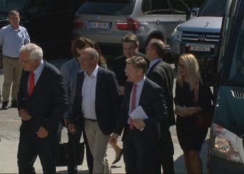 Kriza politike dhe Reforma Zgjedhore/ Deputetët e CDU-CSU takim me Bashën në selinë blu