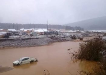 Shembet diga në minierën e arit në Rusi, humbin jetën 15 minatorë, disa të zhdukur