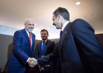 Rama viziton sot Athinën, takon homologun grek për “Detin”