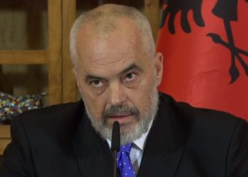 Mocion besimi ndaj Qeverisë? Rama: Mund t’ja kërkoj Parlamentit francez, por…
