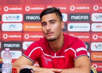 I dhuroi fitoren Turqisë/ Strakosha: Më vjen keq, nuk duhet ta bëja atë gabim, babai më tha….