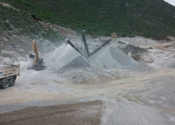 Dy biznese në sherr për guroren në Vlorë, nuk zbatohet vendimi i gjykatës