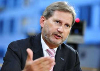 Hahn jep lajmin e mirë: Vendimi i BE për negociatat me Shqipërinë dhe MV do ndryshojë shpejt