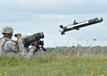 Ukraina blen nga amerikanët 150 raketa ”Javelin”