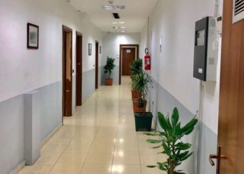 Mbeten në burg 20 ish-punonjësit e Kadastrës së Durrësit, “detyrim paraqitje” për 6 të tjerë