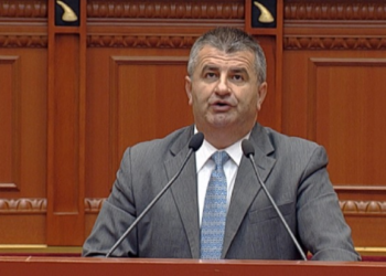 Flet deputeti Lita: Hajdarin e takova dy ditë më parë, por nuk e kam kërcënuar unë