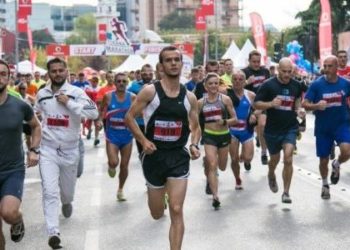 Garues nga 42 shtete “pushtojnë” kryeqytetin për Maratonën e Tiranës