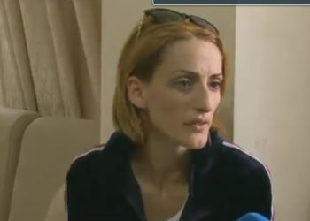 Marsida e Kavajës publikon mesazhin e dashurisë nga burri: Nëse mendon se më do merr pasaportat…