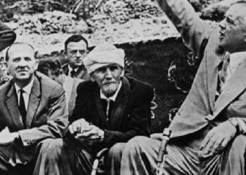 Raporti i Mehmet Shehut për Enver Hoxhën: Në komitetin e Partisë të Tropojës janë 10 agjentë të UDB-së