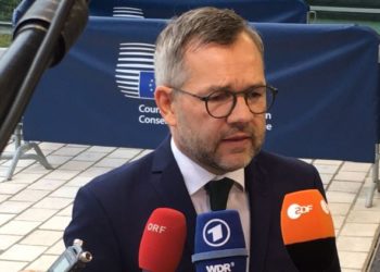 Ministri gjerman Roth para mbledhje së ministrave të BE-së: Pozicioni ynë është i qartë sot, çelja e negociatave