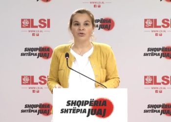 Kryemadhi uron Kosovën për zgjedhjet dhe i bën thirrje mazhorancës: Të plotësohet kushti Bundestagut për zgjedhje të lira