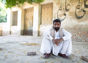 Pakistan/Mjeku vaksinon 900 fëmijë pa ndërruar shiringën, i infektohen të gjithë me HIV AIDS