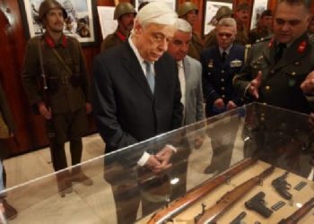 “Tani që aspironi BE-në, ndryshoni qëndrim”, mesazhi që Presidenti grek i dha Shqipërisë