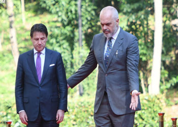 Rama udhëton sot drejt Italisë, drekë pune me kryeministrin Conte