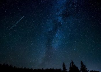 Shi meteorësh/Spektakli mahnitës i qiellit deri më 6 nëntor