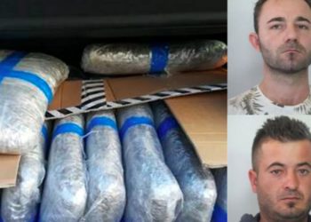 Policia po i ruante, dy shqiptarët në Itali kapen me 70 kg marijuanë në makinë