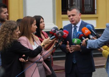 Balla thumba Metës: Kur flet Venecia të tjerët të heshtin, kush u zotua për dorëheqje, të mbajë fjalën