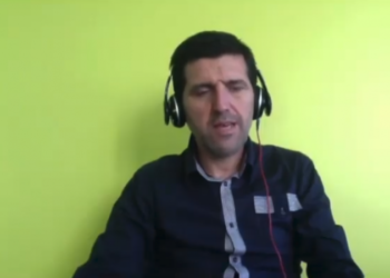 Le Iene/ Apeli i gazetarit:  “60 shqiptarë rrezikojnë jetën nga sulmet e Turqisë në Siri”