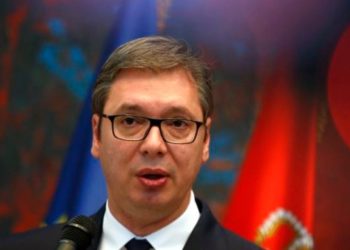 VIDEO/ Befason Vuçiç, lexon shqip gjatë konferencës dhe pyet gazetarin: E thashë mirë?