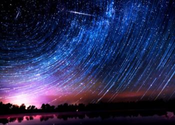 “Shi meteorësh” gjatë mbrëmjes, ‘shprehni dëshirat’