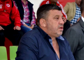 Cili është Ymer Lala, personazhi që lidh të gjithë politikanët?!