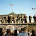 Fotot më pikante nga rrëzimi i Murit të Berlinit më 9 nëntor 1989