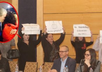 Gratë e PD bëjnë rrëmujë në takimin e OSBE: Borschardt ik nga Shqipëria