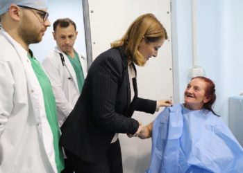 Manastirliu në spitalin e Shkodrës: Ulen radhët e pritjes për koronarografitë, përfituan mbi 6800 pacientë