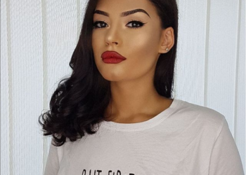 Edhe ajo është pjesë e televizionit, kush është kunata bukuroshe e Marina Vjollcës (Foto)