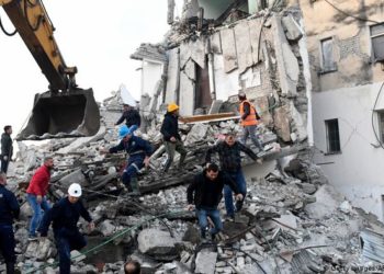 “Thellësisht të prekur për jetët e humbura”, DW: Valë solidariteti me Shqipërinë nga Europa