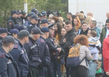 Aksioni tek Unaza e Re, Policia: Pesë efektivë dhe 7 banorë të plagosur, ja rrugët që janë të bllokuara