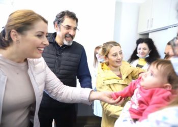 Qendrat e emergjencës: Vaksinim moshash kundër gripit për të gjithë