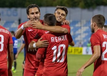 Partizanit i mjaftonjë dy minuta, “arratiset” i vetëm në krye