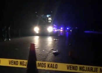 Përfshihen në një aksident 8 automjete në Kosovë, plagosen 7 persona