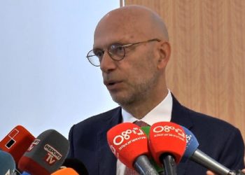 Ngërçi në “Kushtetuese”/ Cutillo: Palët të shkojnë për interpretim në “Venecia”, gjykata duhet të ngrihet sa më parë