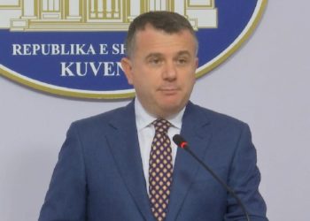 Meta do firmosë shpërndarjen e Parlamentit? Balla: Sheh ëndrra me sy hapur, Kuvendi mund ta shkarkojë