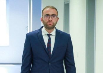 Betimi i Vorpsit te noterja, Gazment Bardhi: E kanë detyruar, skenar skandaloz