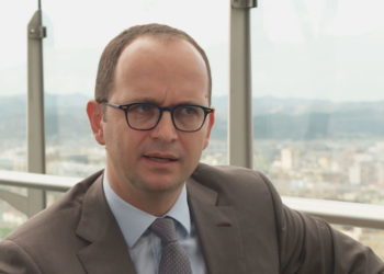 “PS afroi kriminelët dhe njerëz (Tom Doshin) që SHBA i ka në listën e zezë”, Bushati flet për dështimin në Shkodër