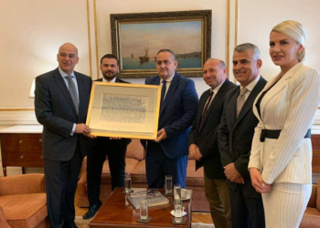 “Jam nga Vunoi i Himarës”, një tjetër zyrtar i lartë grek tregon origjinën shqiptare