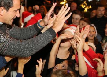 Veliaj: Nuk do të paguhet asnjë taksë në Tiranë nga jo-rezidentët