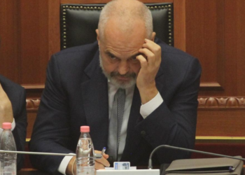 FOTO/ Zbulohet se kush është personi që dyshohet se ka kërcënuar Ramën, arrestohet nga anti-terrori