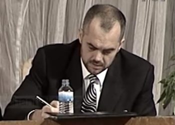 Historia e takimit të Ramës me Metën, si u puqën dy politikanët bashkë