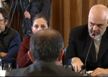 “Koha të përballemi me sfidën”/ Rama sërish ftesë Bashës: Kemi kohë të zihemi kush është më i mençuri